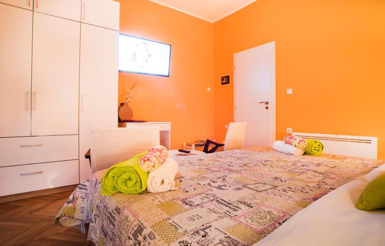 Apartments Karmelic Malinska Esterno foto